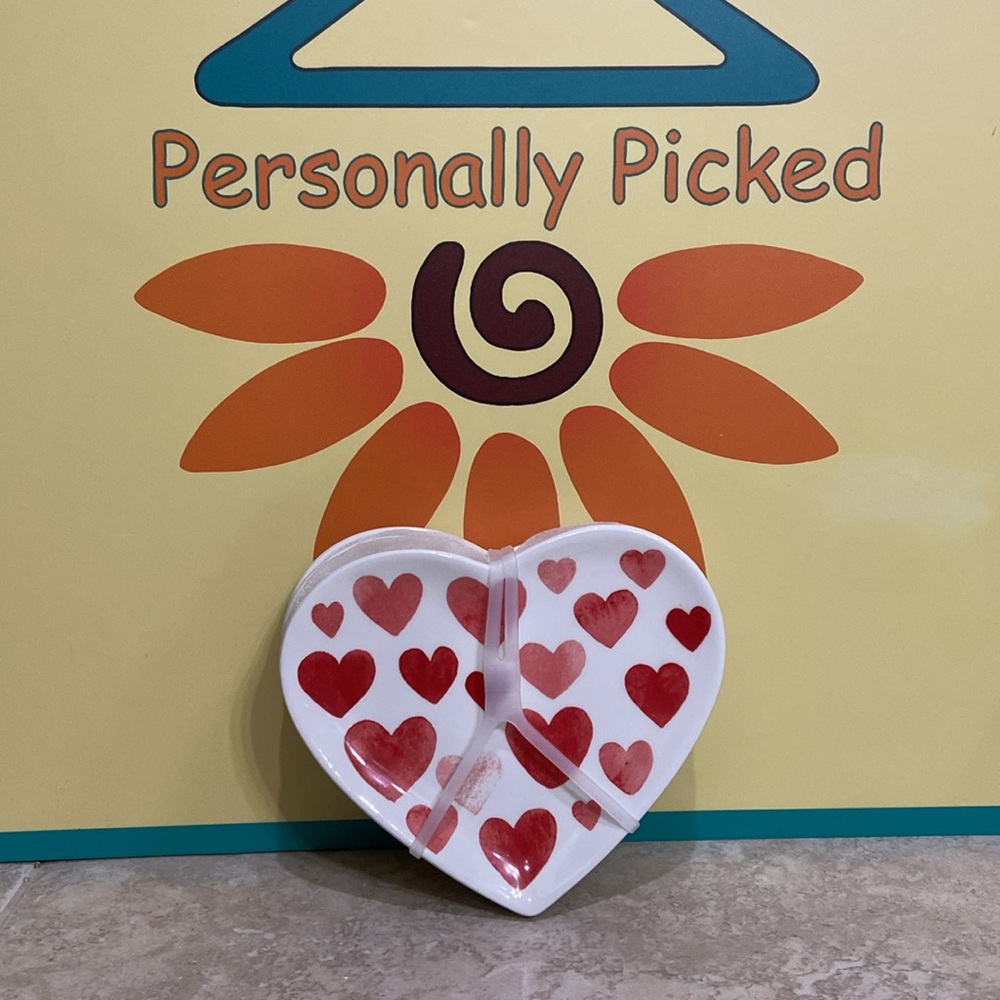 Maxcera HEART Shaped Appetizer Plates